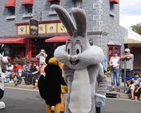 movie-world-bugs-bunny.gif